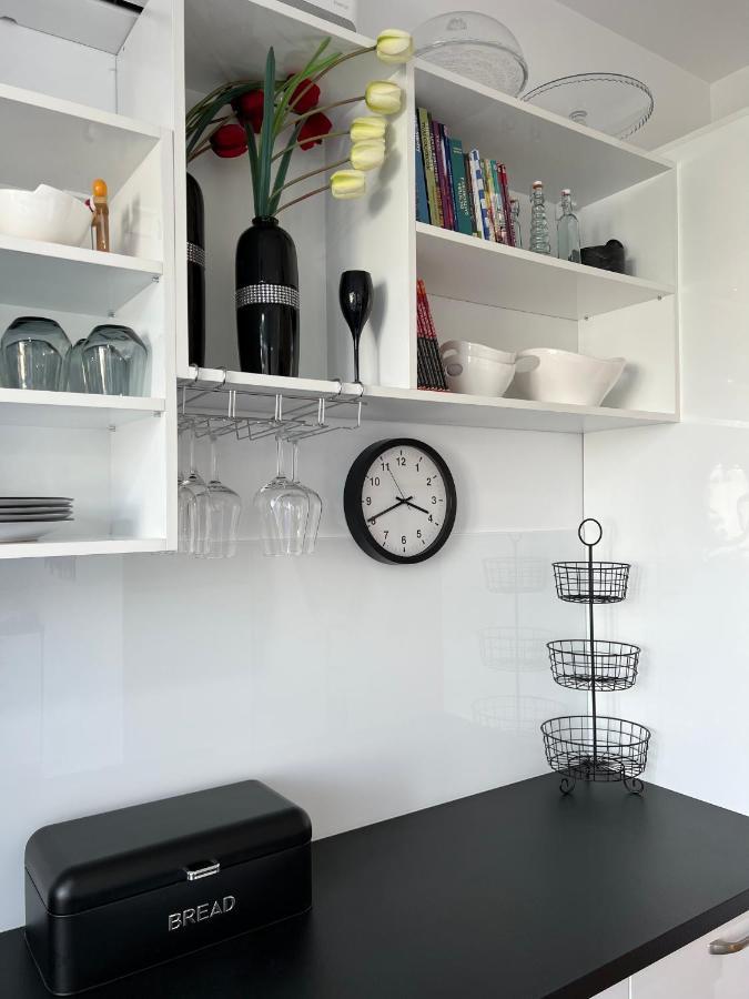 Sky View - Luxury Apartament - Sanador Victoriei Βουκουρέστι Εξωτερικό φωτογραφία