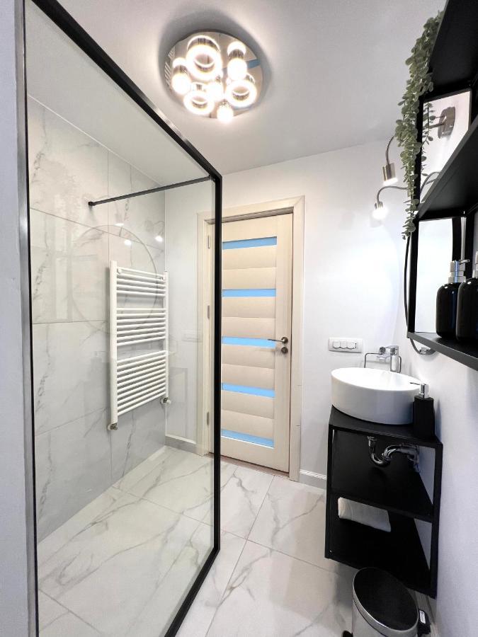 Sky View - Luxury Apartament - Sanador Victoriei Βουκουρέστι Εξωτερικό φωτογραφία