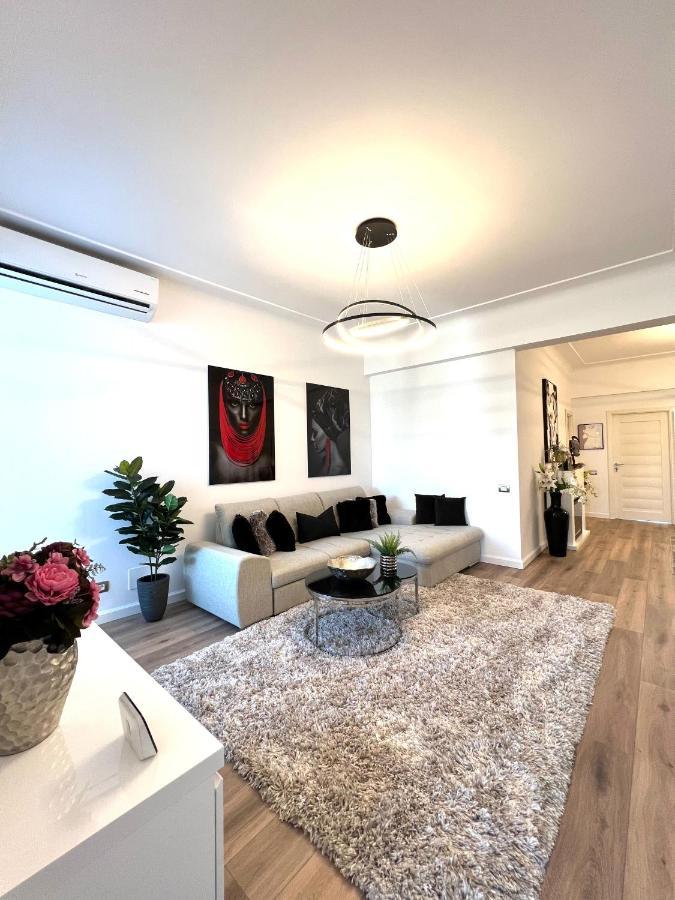 Sky View - Luxury Apartament - Sanador Victoriei Βουκουρέστι Εξωτερικό φωτογραφία